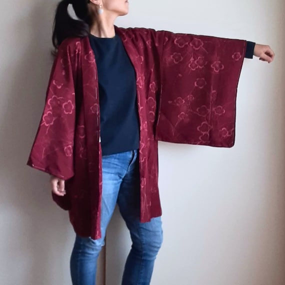 Japanese vintage kimono jacket Haori, Burgundy re… - image 2