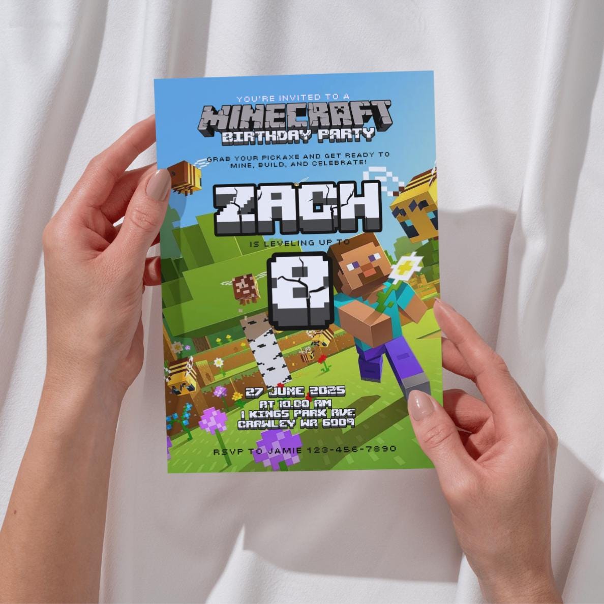 Custom Minecraft Invite – Pixel Art Style