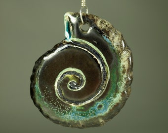 silver ammonite pendant B4