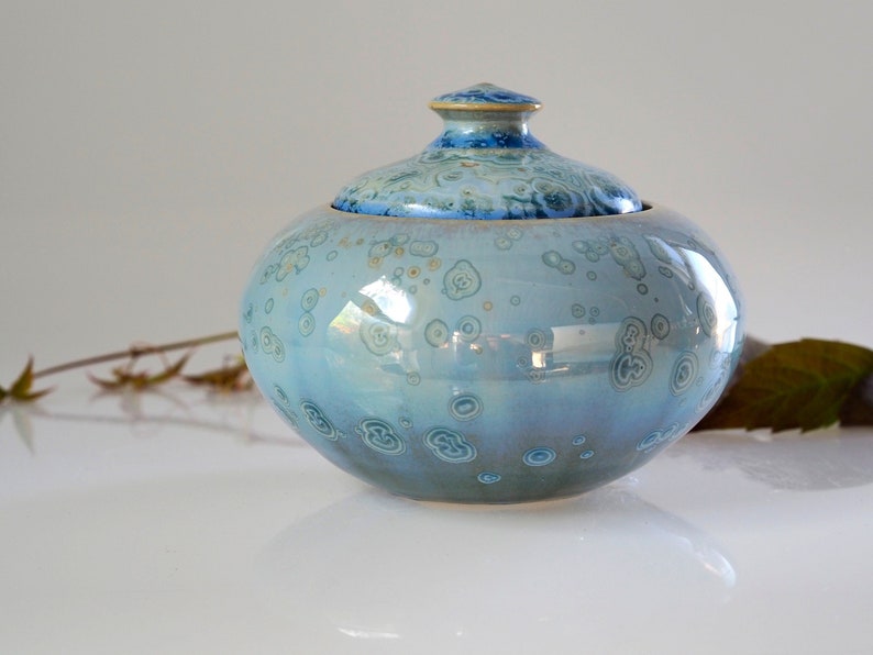 Max 45% OFF Small ceramic Over item handling cremation for ashes. urn
