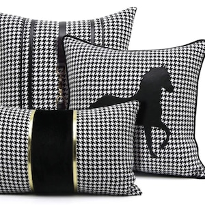 Horse pillow cover Porcelain Horse Horse pillow cover Porcelain Horse