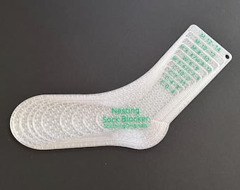 Zehn Sock Blocker auf einer Fläche!