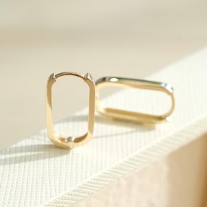 14K Solid Gold Hoop Earrings, Gold Hoop Earring, gold oval hoops, Huggie Hoop Earrings, large rectangular hoop, class gold hoop