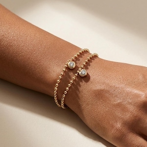 18K solid gold beads bracelet with charm, solid gold stacking bracelet, dainty chain bracelet, 18k heart beads bracelet, tiny beads bracelet