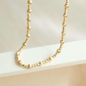 18K MASSIEF GOUD kralenarmband, massief gouden stapelarmband, sierlijke schakelarmband, goudlaagarmband, gouden kralenarmband