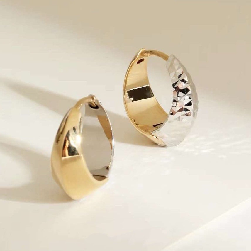 18K Solid Gold Two Tone Hoop Earrings, Gold and Silver hoop, two toned huggie hoop earrings, small gold hoop, Mixed Colour Huggie Hoops