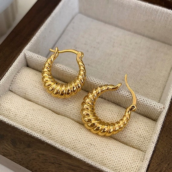 Solid gold shop hoops 18k