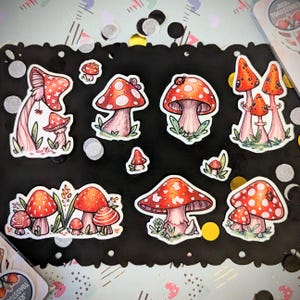 Red Toadstools - Ensemble d'autocollants d'artiste en vinyle faits main - Mat | Brillant | Holographique | Des paillettes ! Mignon, nature, amanite des mouches !