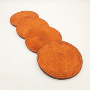 Set di 4 sottobicchieri per bevande in pelle esotica per casa o ufficio Barmats di struzzo premium Bicchieri da bar scrivania caccia mancave Regalo di pesca per lui