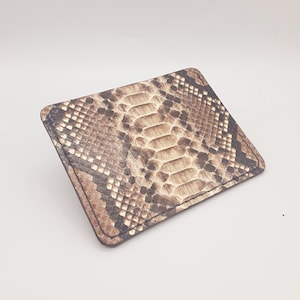Schlanke Vordertasche aus exotischem Leder, minimalistisches Portemonnaie, Bifold-Brieftasche, Kredit-Debitkarte, Ausweis, Ausweis, Reisepass-Halter, handgefertigt, Luxus-Reise-Geschenkidee