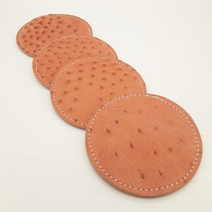 Set di 4 sottobicchieri per bevande in pelle esotica per casa o ufficio Barmats di struzzo premium Bicchieri da bar scrivania caccia mancave Regalo di pesca per lui