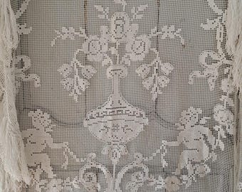 Vintage French Filet Bedcover Cherubs