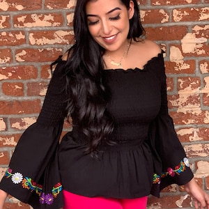 Bell Sleeve Floral Mexican Top - Traditional Bell Sleeve Mexican Blouse - Mexican Blouse - Blusa Mexicana Manga Acampanada