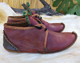 Turkish Burgundy Ankle Boots Handmade Leather Shoes Medieval Fairy Slippers Womens Mens Handpainted Sandals Turkish Slip Ons Viking Barefoot