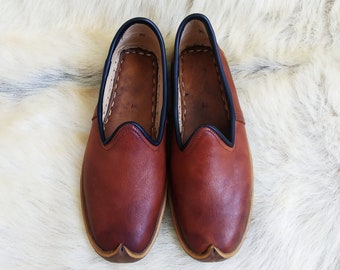 Oriental Turkish Shoes Medieval Leather Slip Ons Slippers Handmade Loafer Flats Bohemian Moccasins Men's Women's Yemeni Christmas Gift
