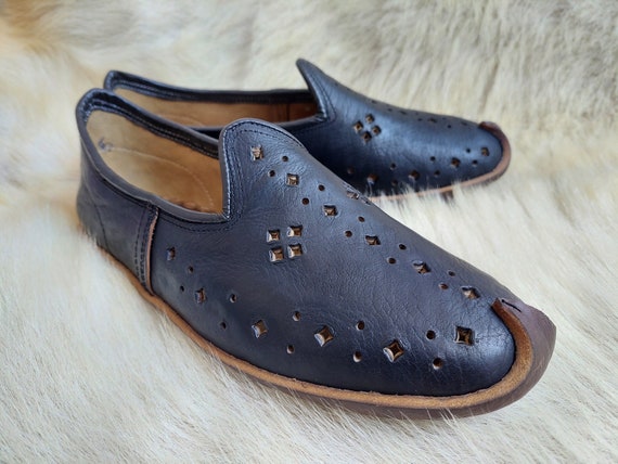 Handmade Turkish Leather Yemeni Shoes: Black Slip On Loafer Flats