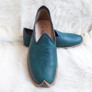 Olive Green Leather Turkish Shoes: Handmade Yemeni Loafers