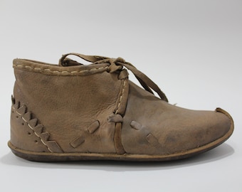Handmade Viking Leather Boots - Unisex Authentic Medieval Turnshoes - Suitable for Reenactment and Historical Costumes