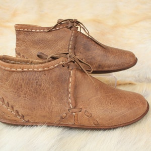 9th Century Europan Medieval Boots Handmade Leather Reenact Shoes Renaissance Fair Women Men Slippers