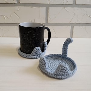 Cute Crochet Cat Coasters with Tail - Novelty Drink Coasters - Handmade Gifts for Her/Him - Cat Theme Decor