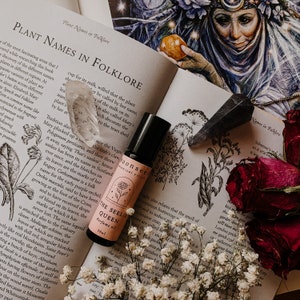 Perfume oil: The Seelie Queen natural ritual scent