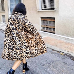 Leopard Print Kimono Coat, Long Animal Print Jacket with Pockets and Lining image 3