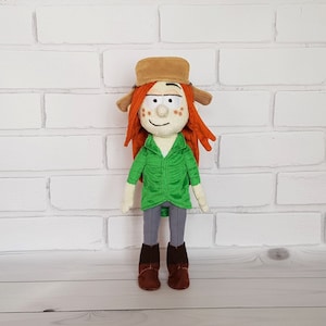 Plüschtier inspiriert von Wendy aus Gravity Falls mit abnehmbarem Hut und Schuhe, Spielzeug nach Zeichnung, in Auftrag gegeben Plüsch, MADE TO ORDER