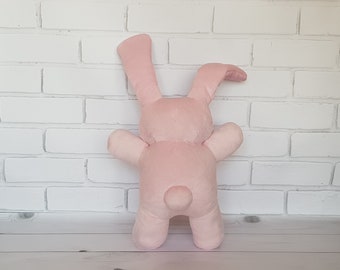 桜蘭高校ホスト部のうさちゃんをモチーフにしたぬいぐるみ。受注生産