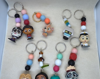 Llaveros con puerta de Wall-E/Pocahontas/Oliver & Company/Coco