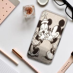 Custodia per telefono con portafoglio e inserti per carte di credito, custodia personalizzata Disney, Minnie e Topolino innamorati, regalo per lei: aggiungi il tuo nome!