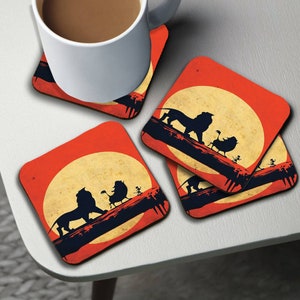 Porta-copos, porta-copos quadrado com alto brilho personalizado, porta-copos redondo para café, presente personalizado com nome, Rei Leão da Disney, Hakuna Matata
