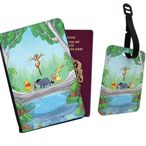 Gepersonaliseerde kunstleer paspoorthoes en bagagelabel Disney Winnie de Poeh vakantie avontuur cadeau Beste vrienden Honey Forest Pooh Bear
