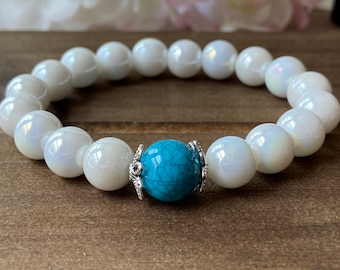 White Glass Pearl Bracelet with Turquoise Accent