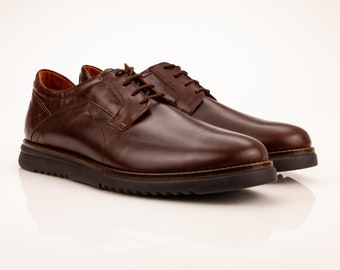 Derby leather casual