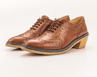 Scarpe da donna Oxford completamente brogue fatte a mano