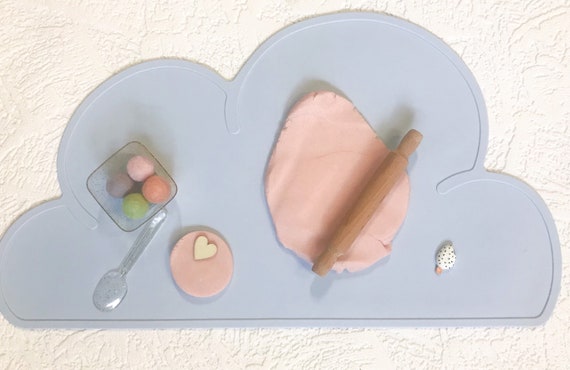 SILICONE PLAYDOUGH MAT