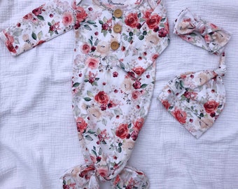 VINTAGE FLOWER Organic Cotton Knotted Gown,0-3 Months, Going Home Set, Shower Gift, New Baby, Photo Prop, Girl,Birth Announcement