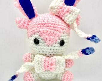 Juguete de peluche de ganchillo de gato de hadas rosa, juguete de peluche de víspera, gato amigurumi