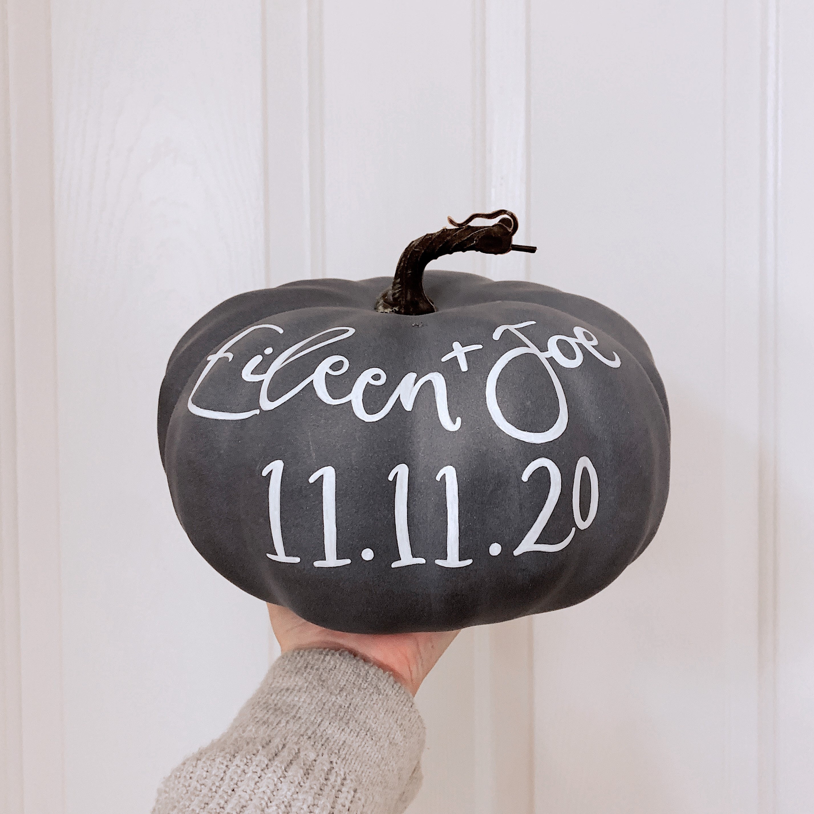 Citrouille Grise Personnalisée, Citrouille Décor d'automne, Grande Citrouille, Lettré, Saisonnier, d