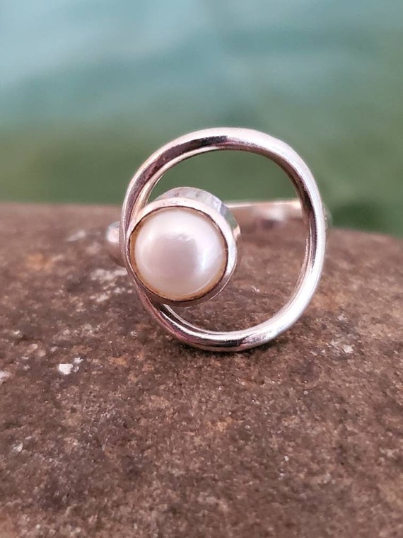 Pearl ring sterling silver