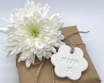 Wedding Favour 6.5cm Table place setting Star Gift Token Eco-Friendly Personalised Clay Star Magnet