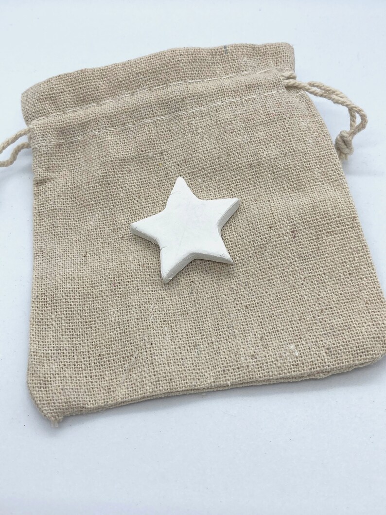 Wedding Favour 6.5cm Table place setting Star Gift Token Eco-Friendly Personalised Clay Star Magnet