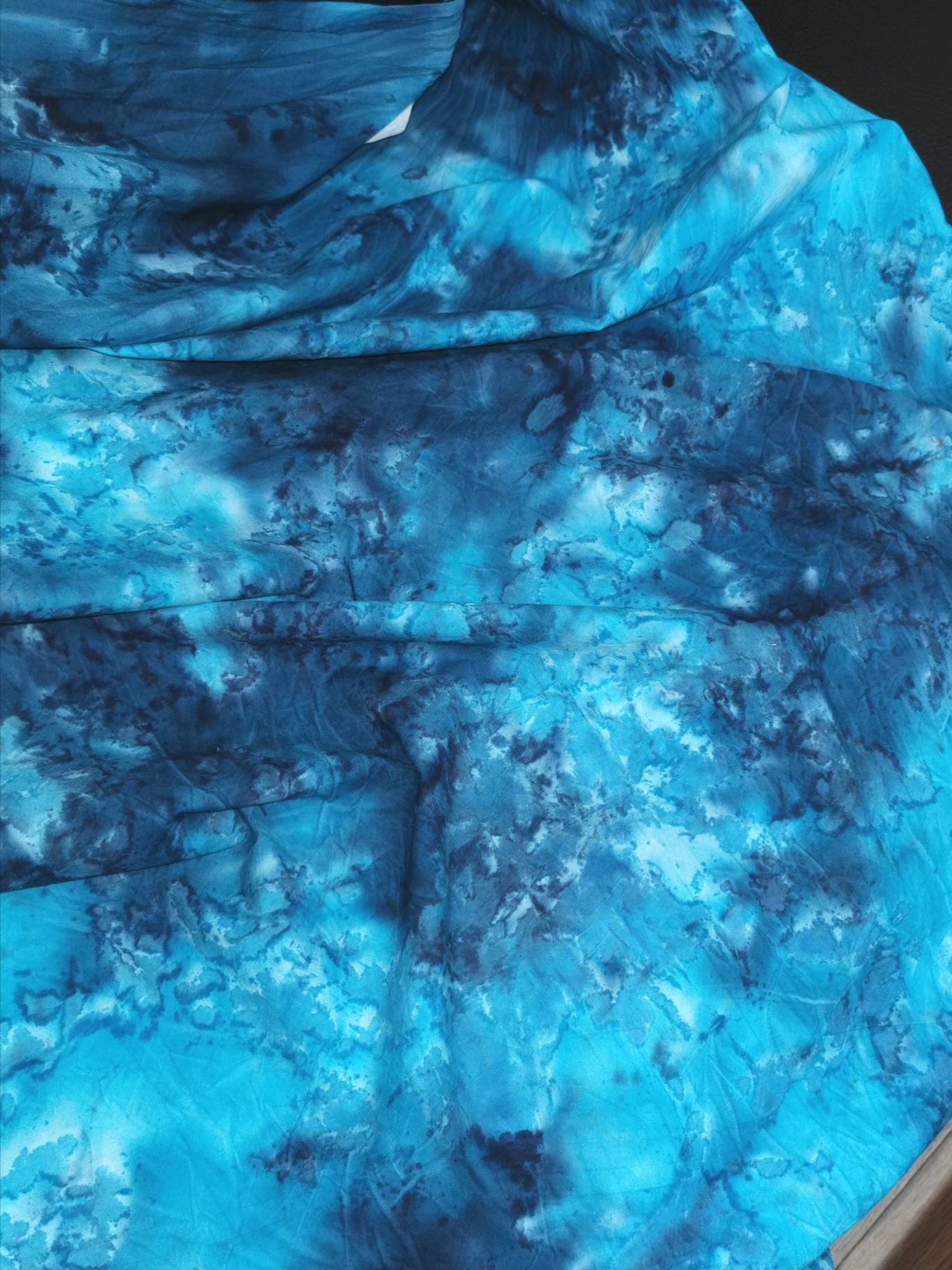 Freedom fabric turquoise navy batik Tye & Dye print 100% | Etsy