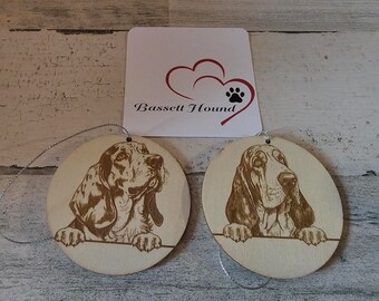 Adorno de perro Bassett Hound personalizado grabado con láser de doble cara.