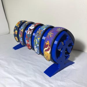 Multi MagicBand Display Holder  *Option 1 Characters*  Double Sided 3D Printed (Holds up to 5 MagicBands)