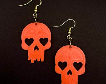 Heart Eye Skull Earrings, Melting Skull earrings, alternative earrings, alternative skull accessories, skull earrings, skull accessories