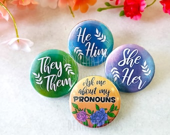 Pregúntame sobre mis pronombres, Normalizar pronombres, Él /él, Ella / ella, Ellos / ellos pronombres, Hembra, Macho, Pines de botón no binarios, Conjunto de botones Pinback