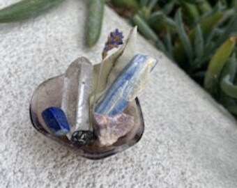 Little Fluorite bowl with Lapis Lazuli, Lepidolite, Kunzite and Tourmaline tiny packs a PUNCH