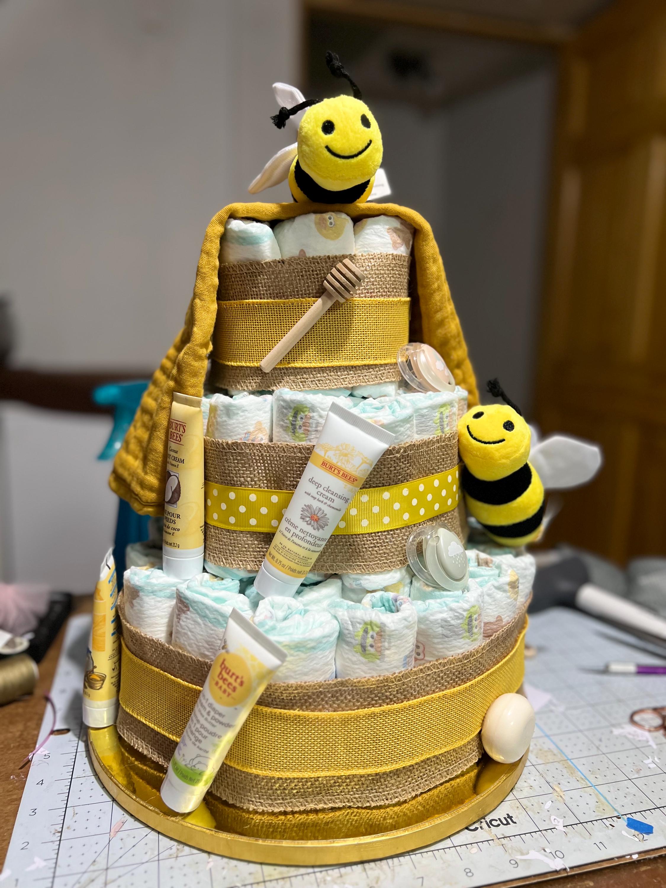 Mommy To Bee Diaper Cake | Bee Diaper Cake | Unisex Diaper Cake