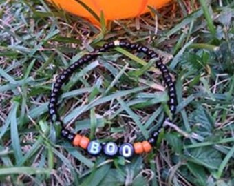 Halloween Beaded Bracelets for Women - Spooky Ghost & Pumpkin Party Favors Boho Stackable Polymer Clay Bead, Stretch Friendship Bracelet Set, Bracelet for Accessories Jewelry Gifts